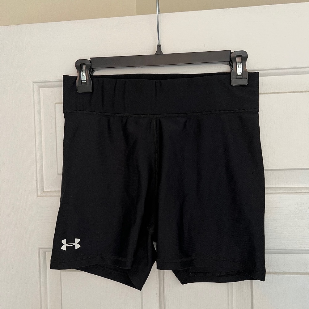 Under armour heat gear black compression shorties